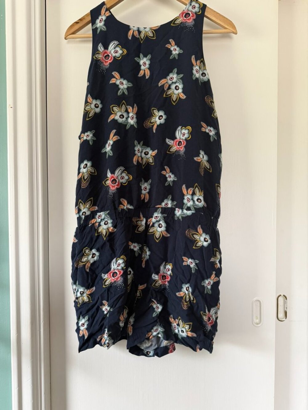 Loft Floral Romper Size M